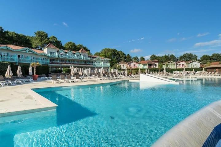 Maison Sur Golf Avec Piscine Chauffee A Lacanau Ocean Buitenkant foto