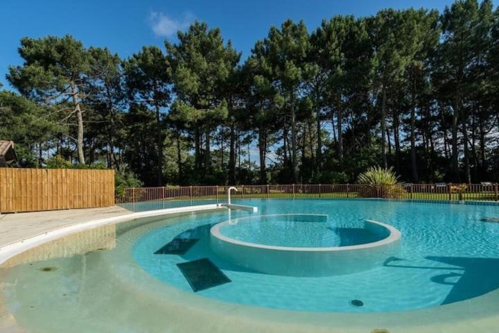 Maison Sur Golf Avec Piscine Chauffee A Lacanau Ocean Buitenkant foto